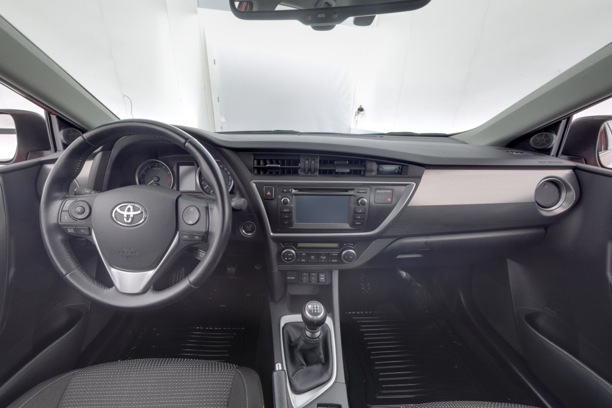 Toyota Auris 1,6 Valvematic Comfort 5ov 2014, kuva 7/42