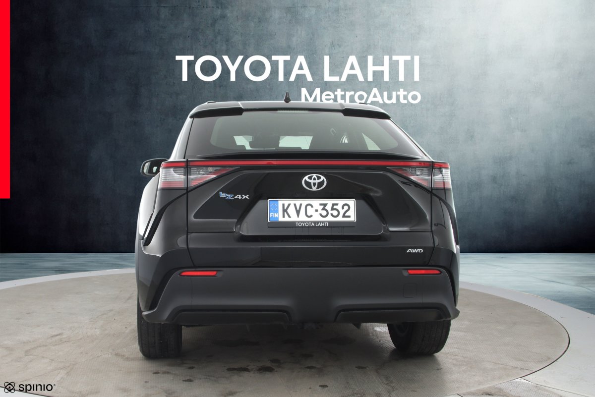 Toyota bZ4X Active AWD 2023, kuva 3/22