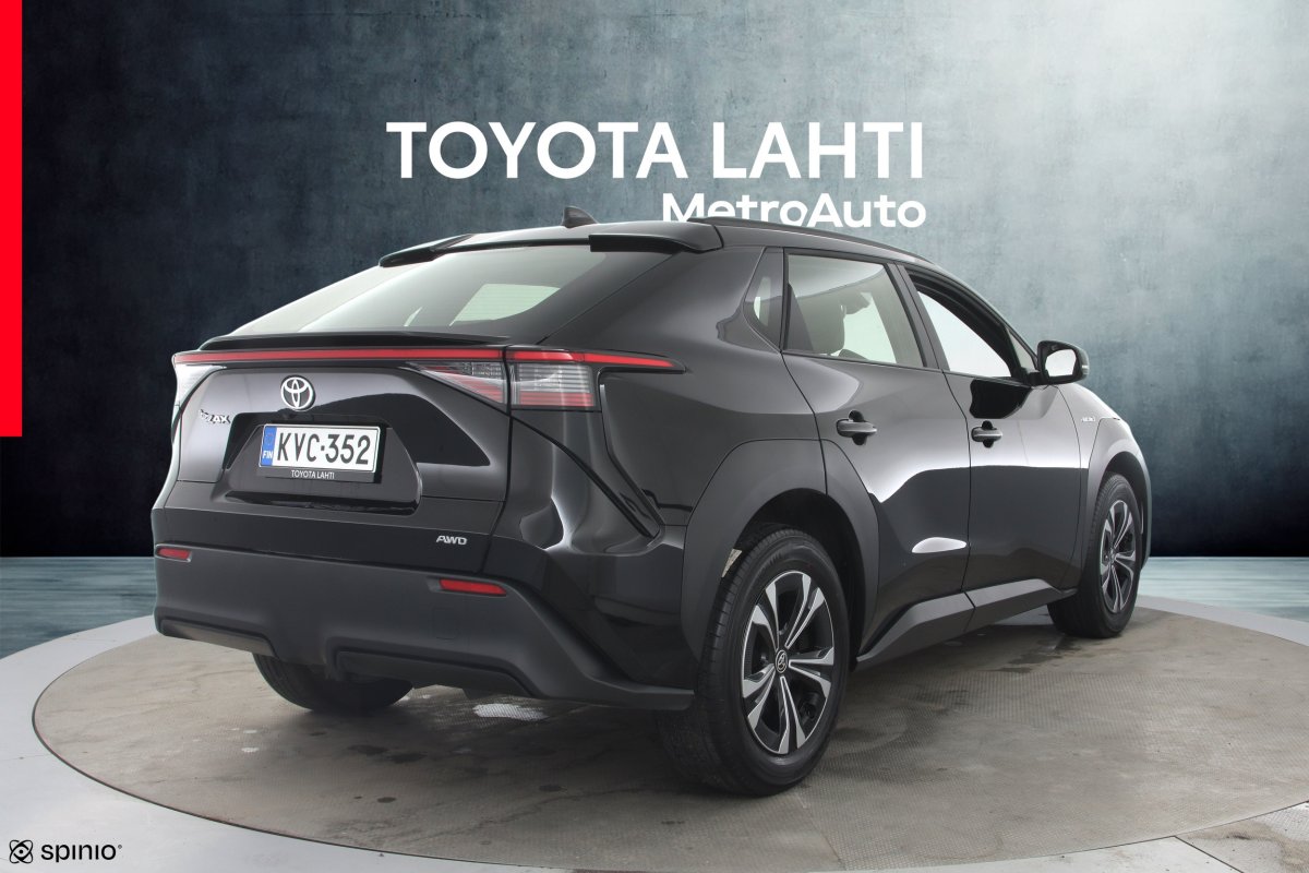 Toyota bZ4X Active AWD 2023, kuva 4/22