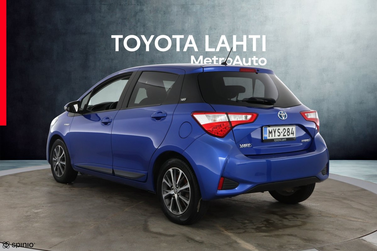 Toyota Yaris 1,5 Hybrid Y20 Edition 2020, kuva 2/44