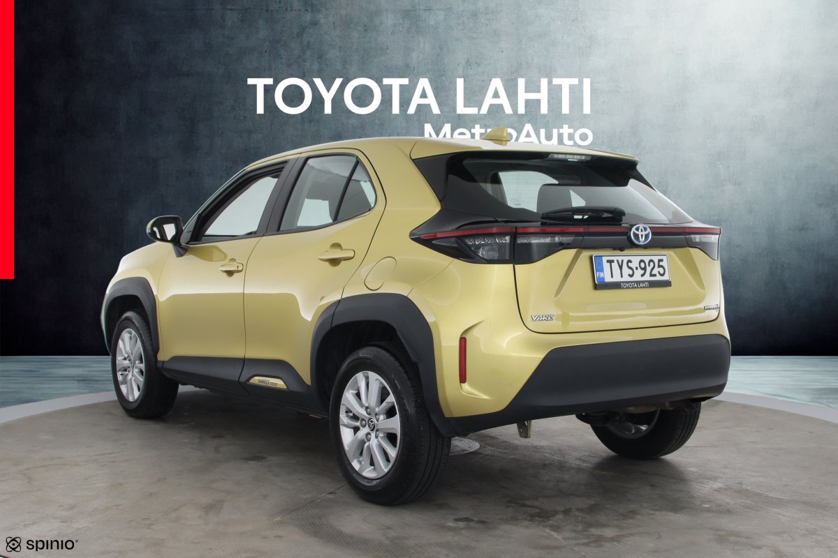 Toyota Yaris Cross 1,5 Hybrid Active 2024, kuva 2/48
