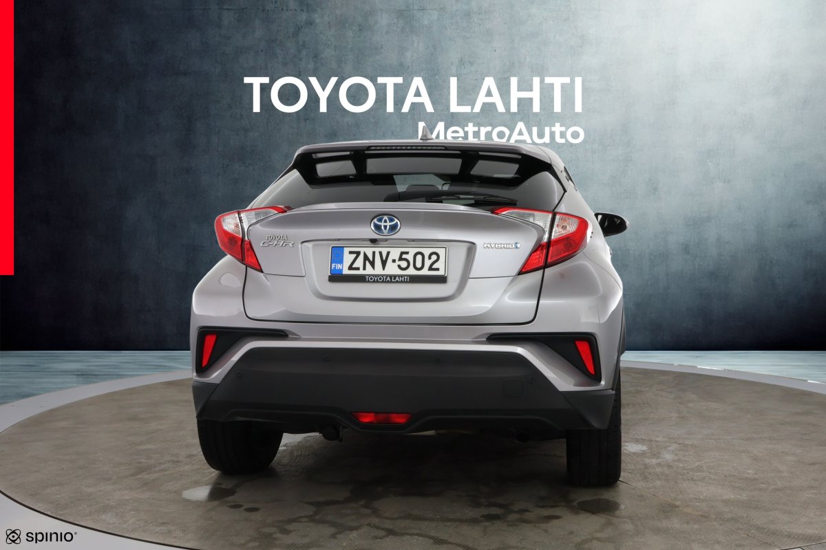 Toyota C-HR 1,8 Hybrid Style 2018, photo 4/58